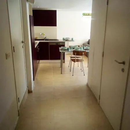 Comfortable In With Jacuzzi 78m²