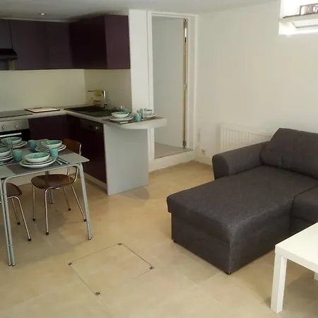 Comfortable In With Jacuzzi - 78m² * Waterloo