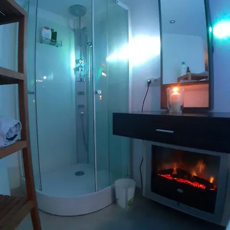 Comfortable In With Jacuzzi - 78m² Appartement