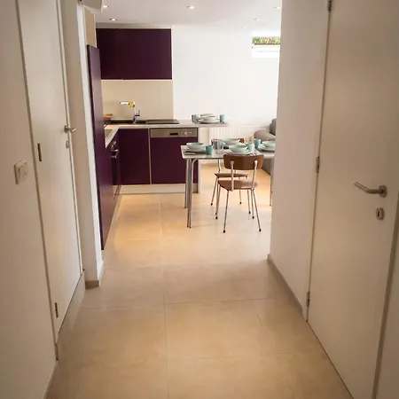 Comfortable In With Jacuzzi - 78m² * Waterloo