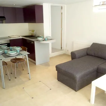 Appartement Comfortable In With Jacuzzi - 78m² Waterloo