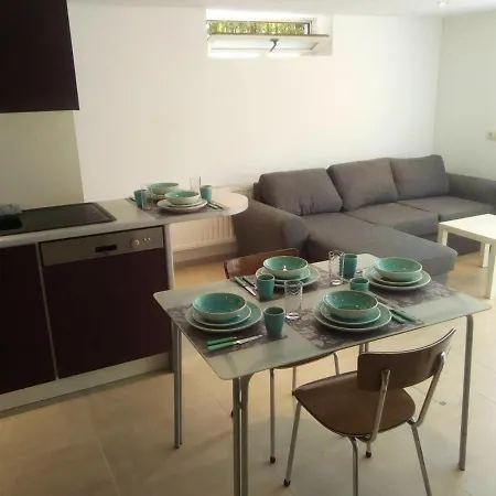 Apartment Comfortable In With Jacuzzi 78m² *